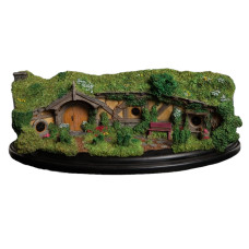 The Hobbit - #23 The Great Garden Smial Hobbit Hole Diorama